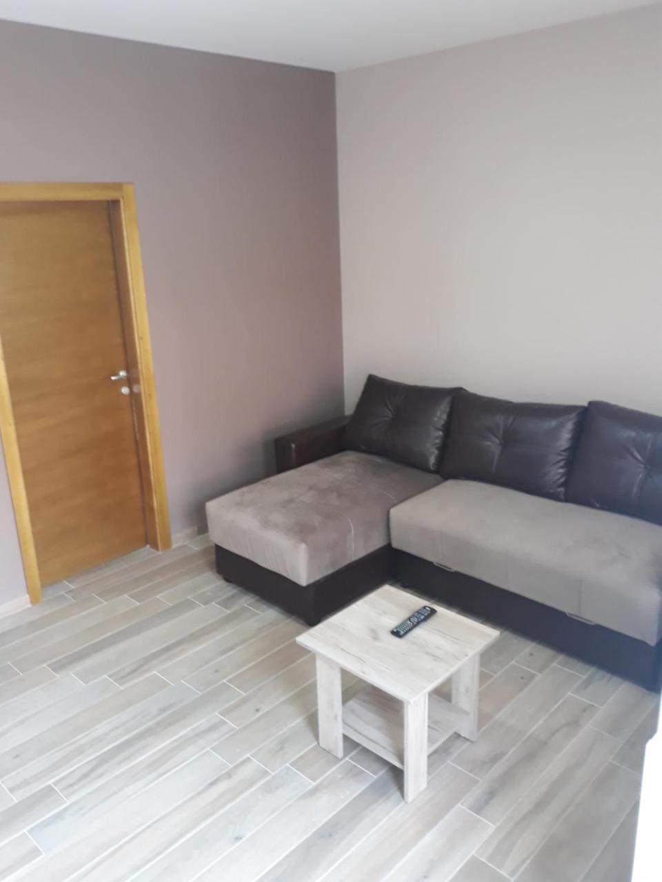 Apartmani Radulović Vrnjačka Banja Zewnętrze zdjęcie